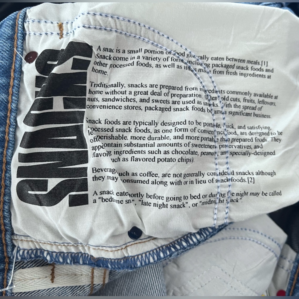 Mother Denim SNACKS High Waisted Twizzy
Skimp Jeans Size 26 NWOT - Picture 8 of 9